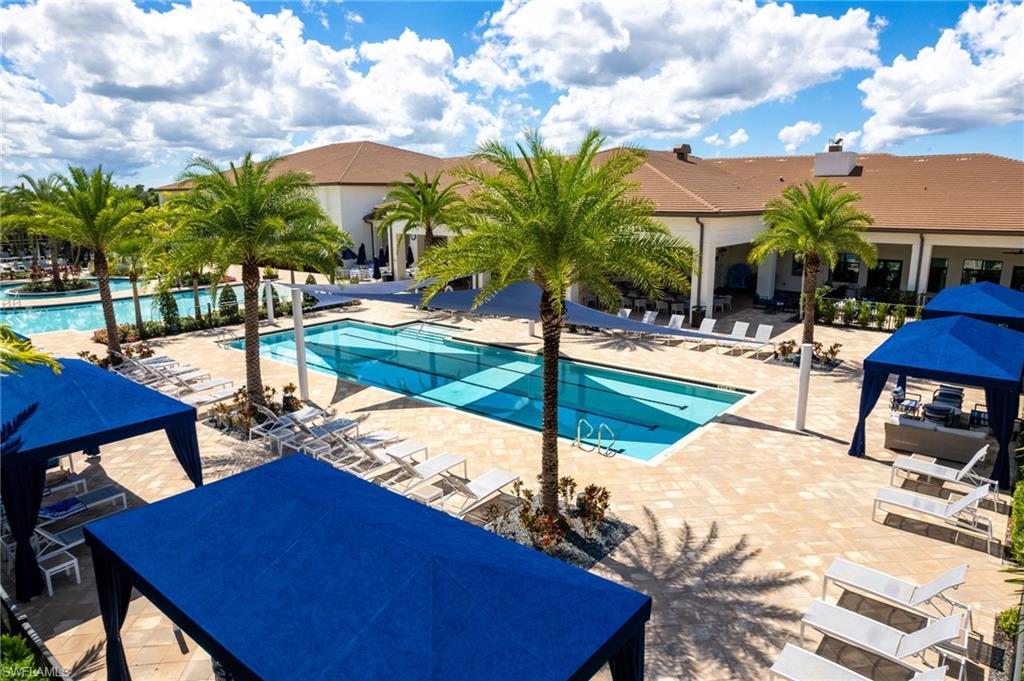 VALENCIA TRAILS - Residential