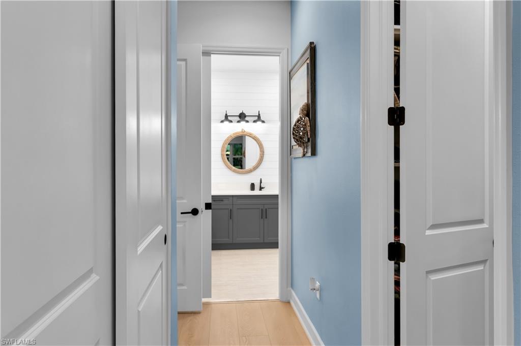 VALENCIA TRAILS - Residential