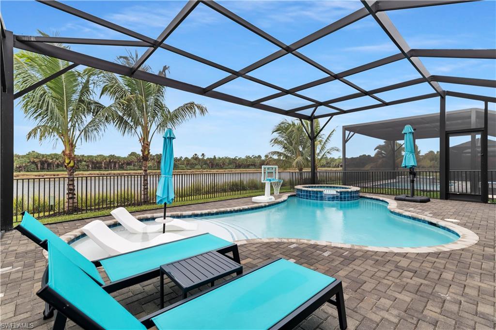 VALENCIA TRAILS - Residential