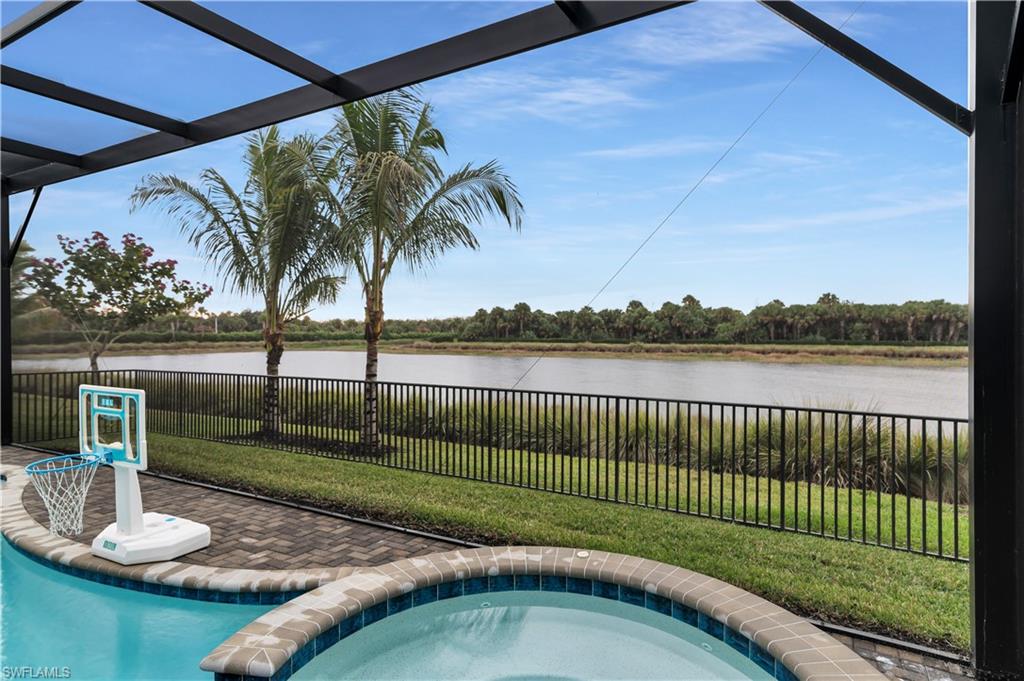 VALENCIA TRAILS - Residential