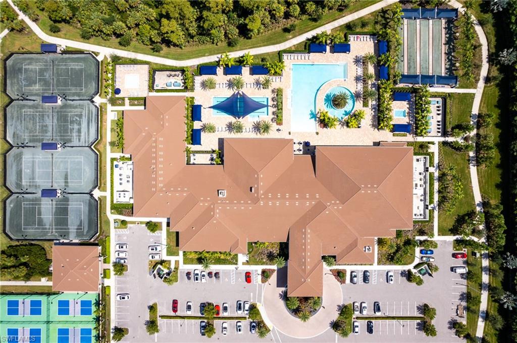 VALENCIA TRAILS - Residential