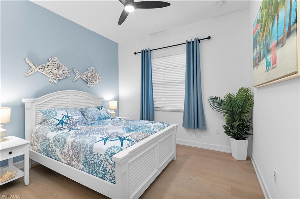 VALENCIA TRAILS - Residential