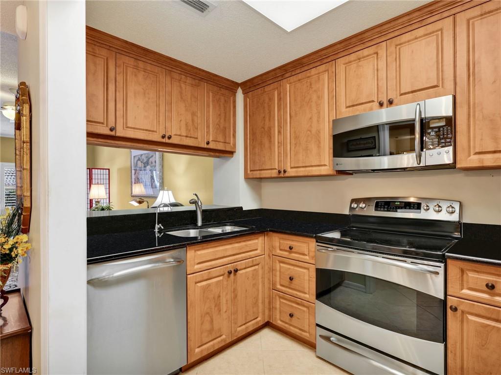 ARBOR TRACE - Residential