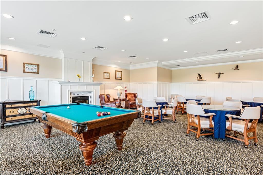 ARBOR TRACE - Residential