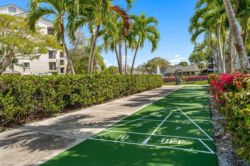 ARBOR TRACE - Residential