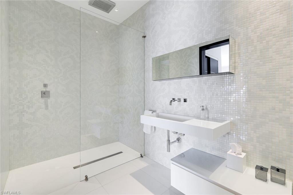 CONNERS - Residential