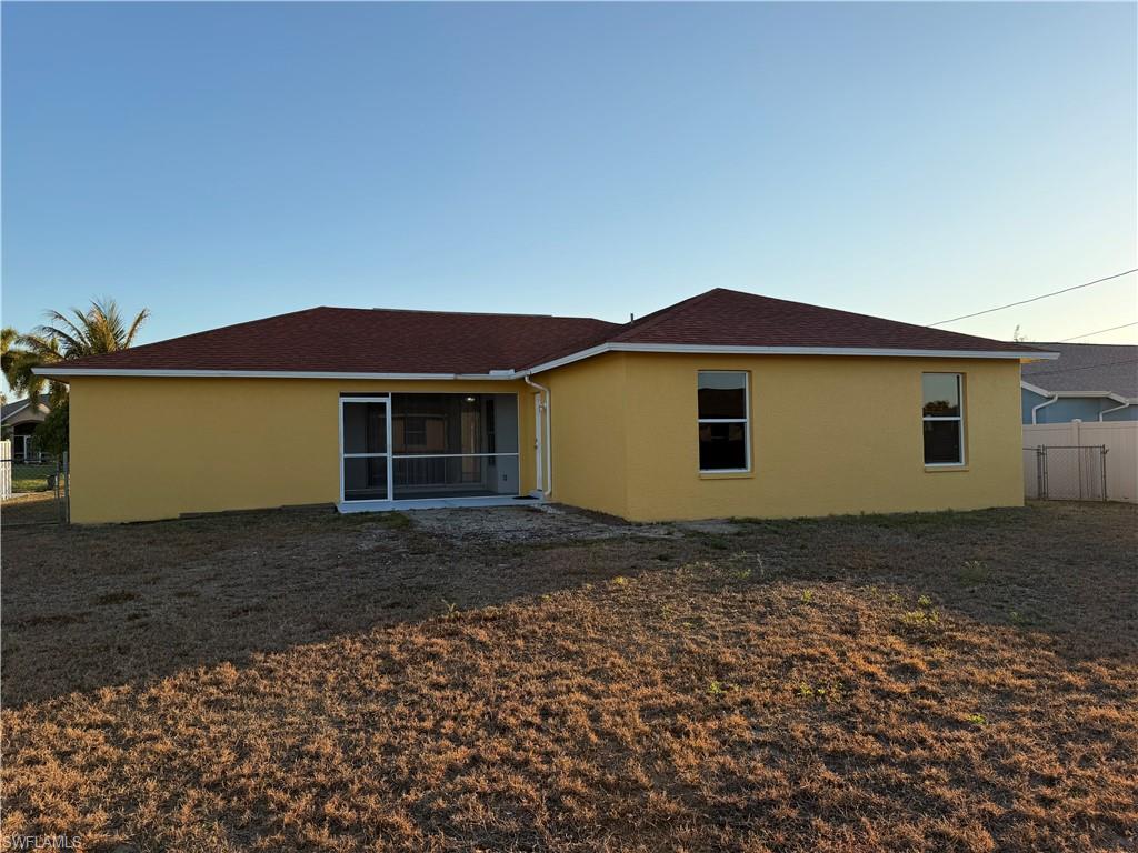 CAPE CORAL - Residential