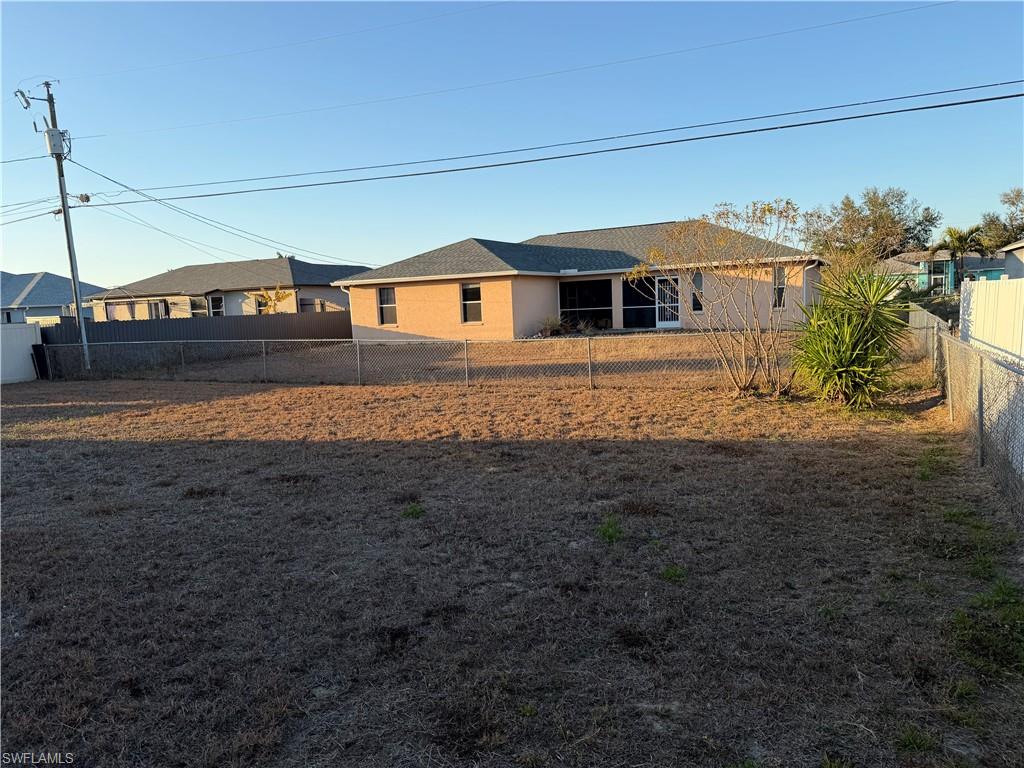 CAPE CORAL - Residential