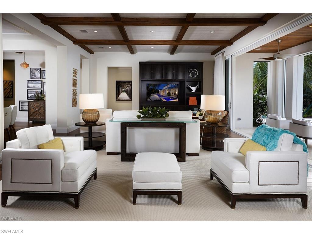 RIDGE LAKE - Residential