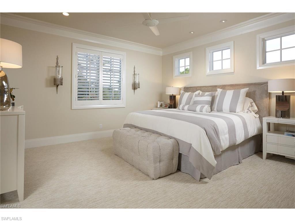 RIDGE LAKE - Residential