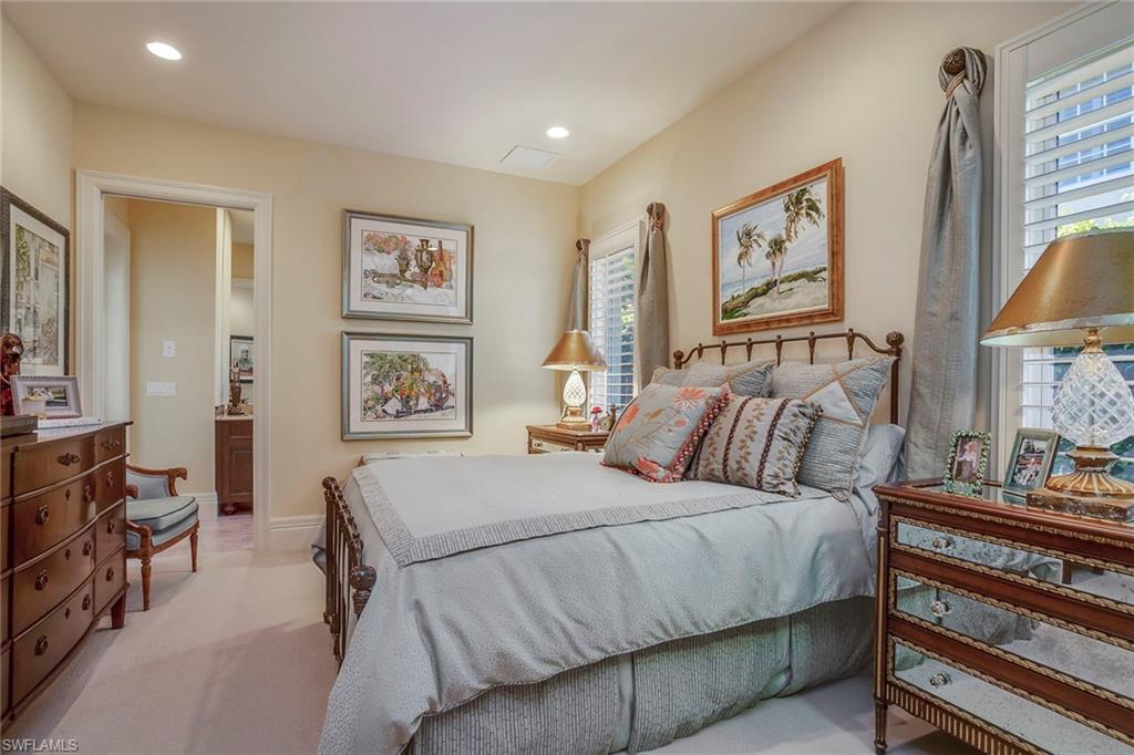 MOORINGS - Residential