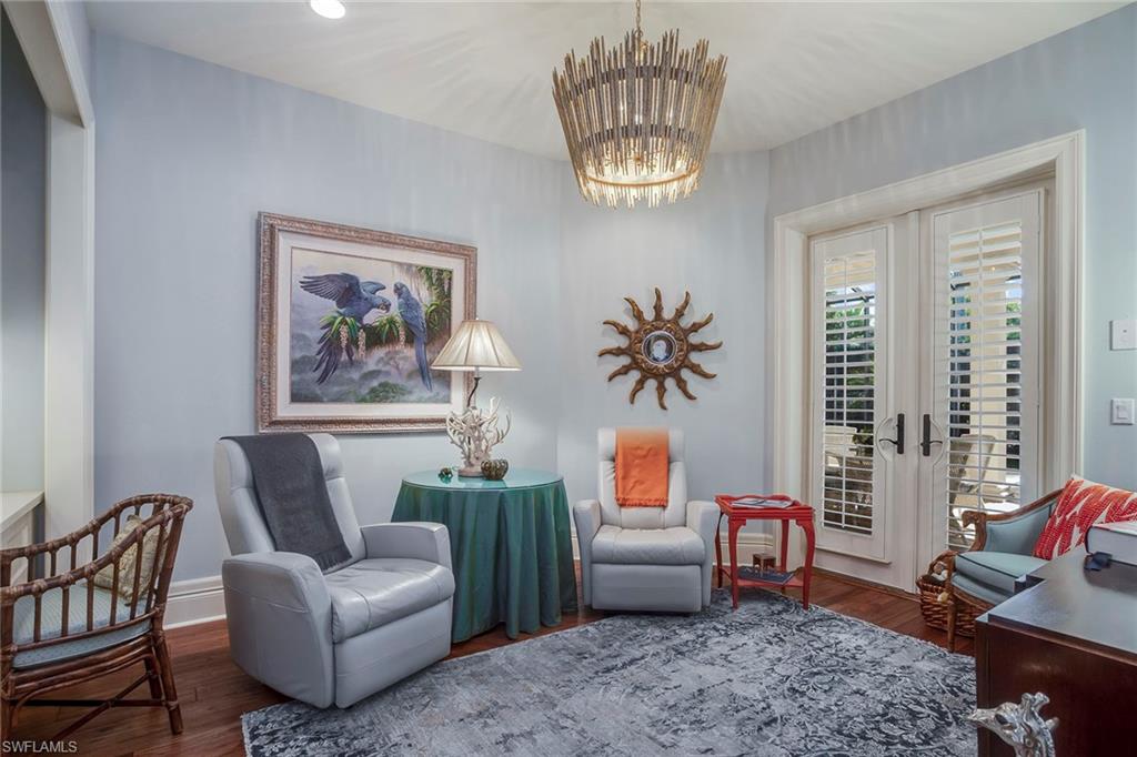 MOORINGS - Residential