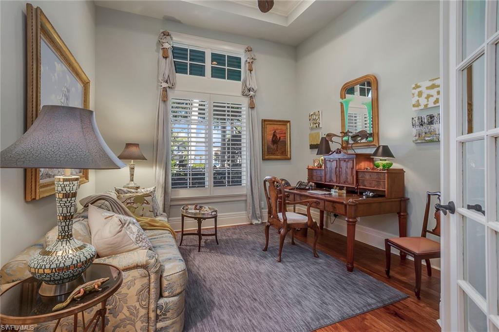 MOORINGS - Residential