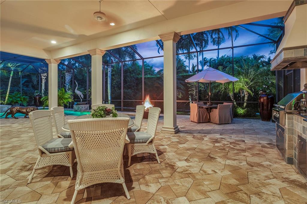 MOORINGS - Residential