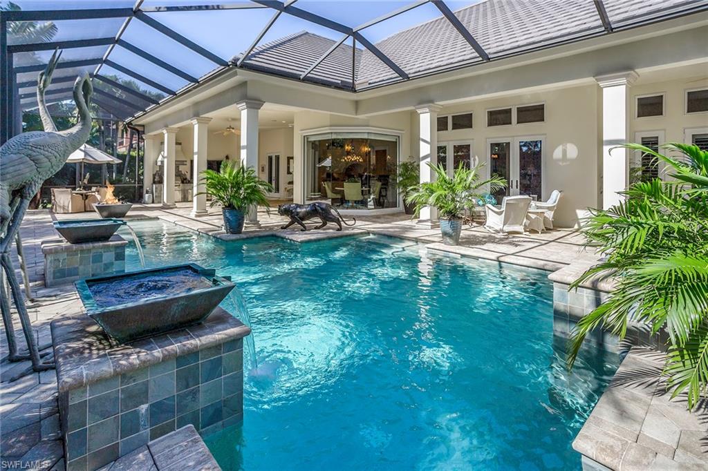 MOORINGS - Residential