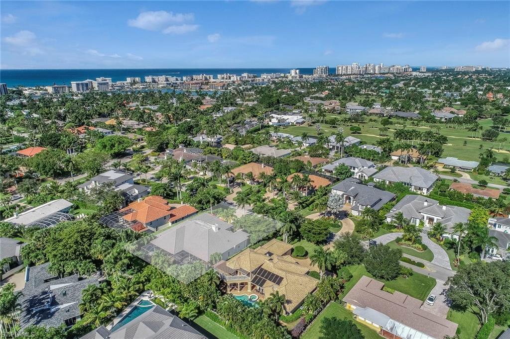 MOORINGS - Residential