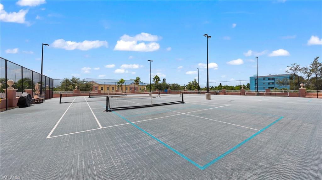 RIVIERA - Residential Lease