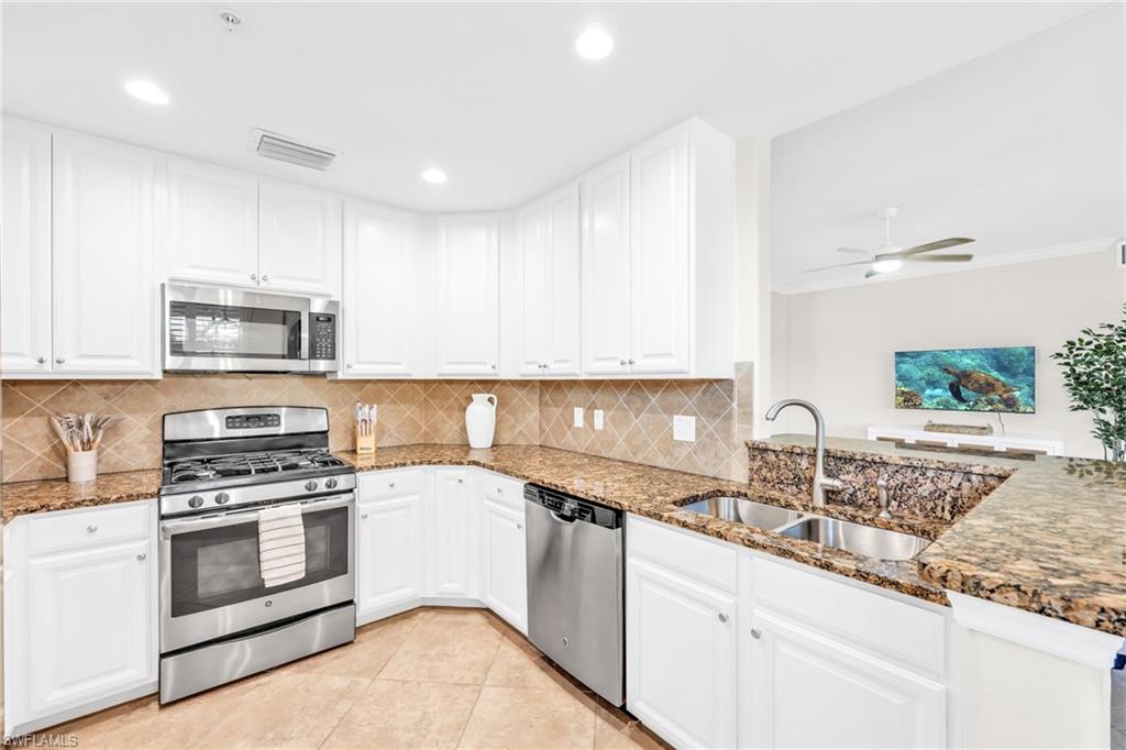 SERENA - Residential Lease