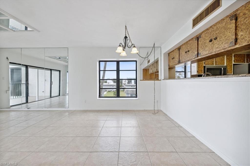 NORTH SHORE PLACE - Residential