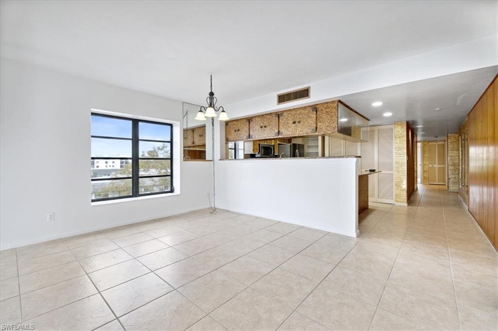 NORTH SHORE PLACE - Residential