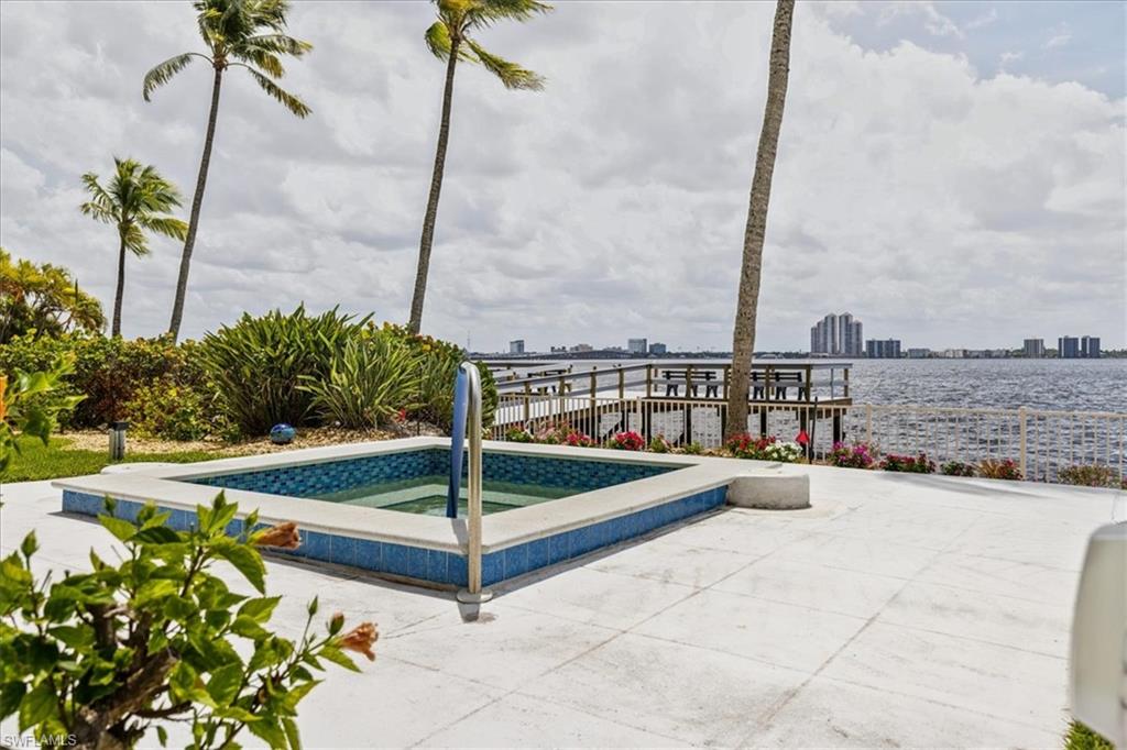 NORTH SHORE PLACE - Residential