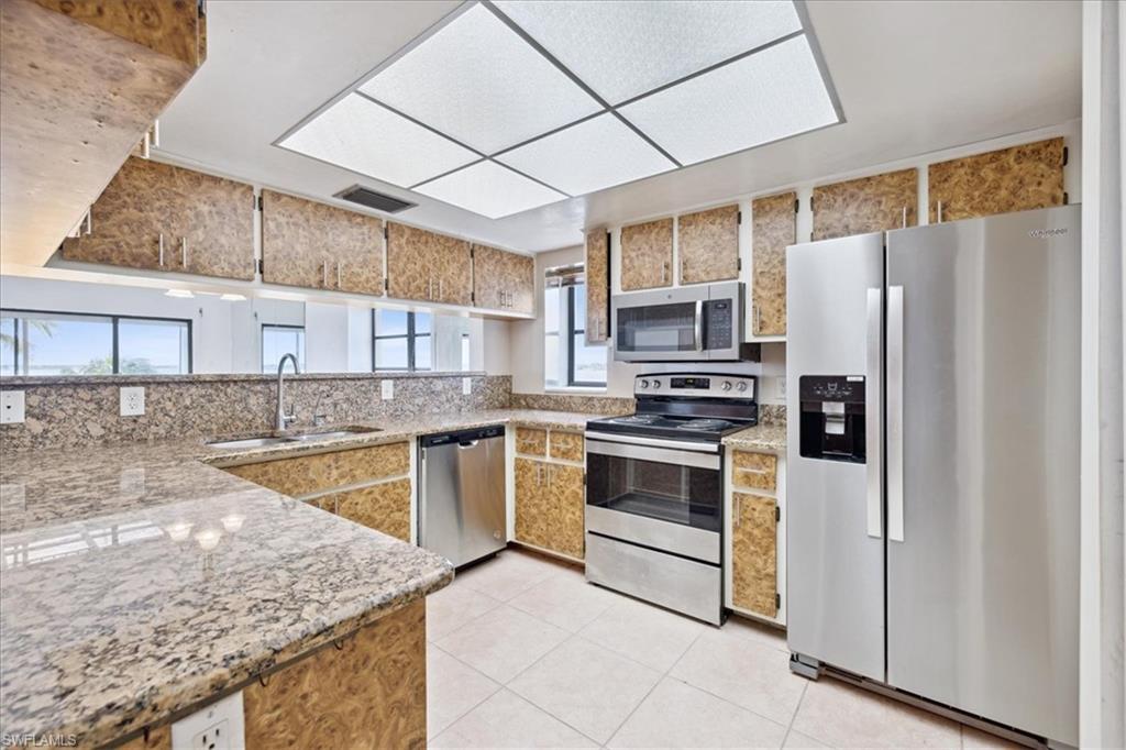 NORTH SHORE PLACE - Residential