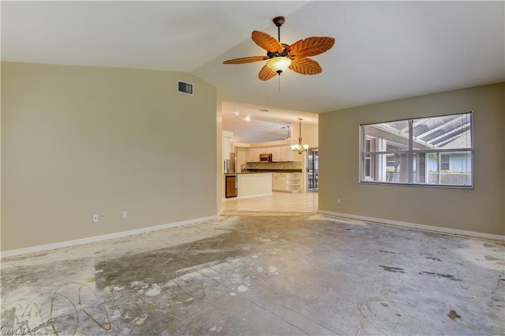 EAGLE LAKE ESTATES REPLAT - Residential