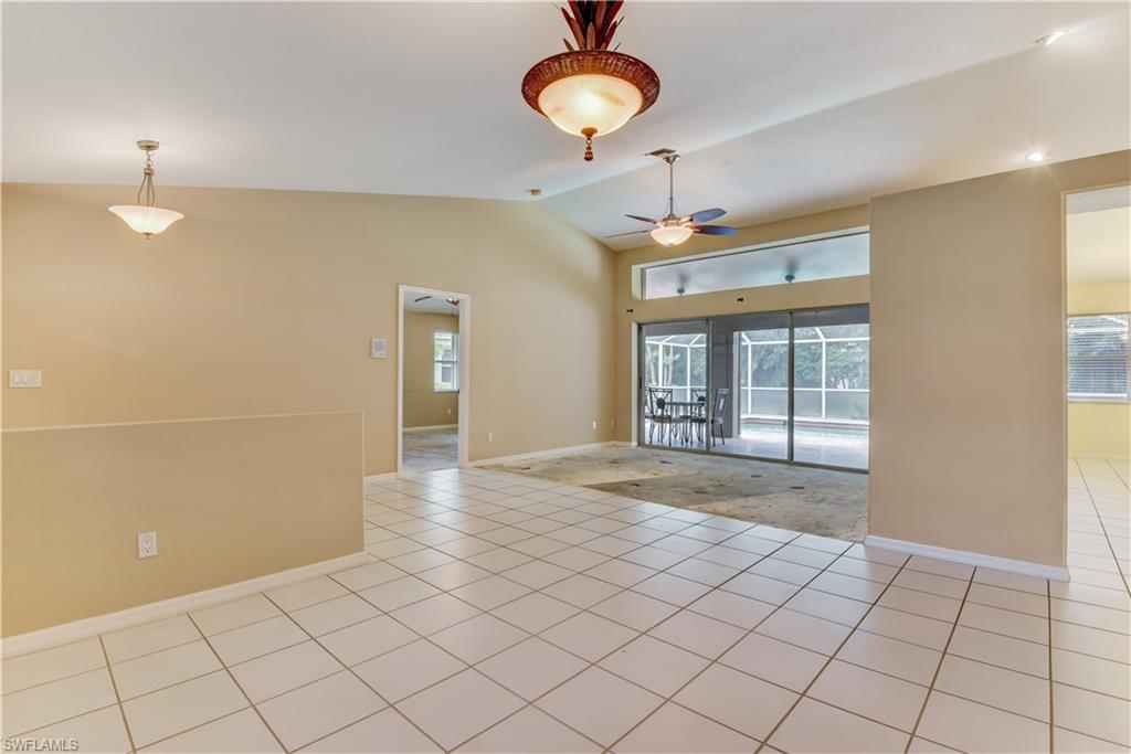 EAGLE LAKE ESTATES REPLAT - Residential