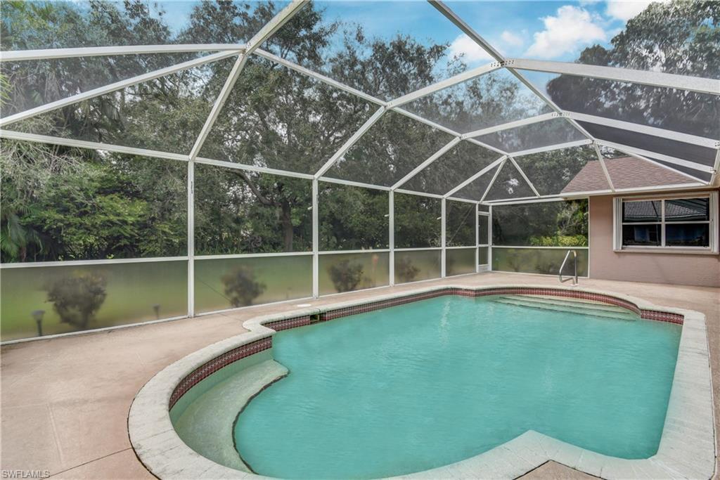 EAGLE LAKE ESTATES REPLAT - Residential