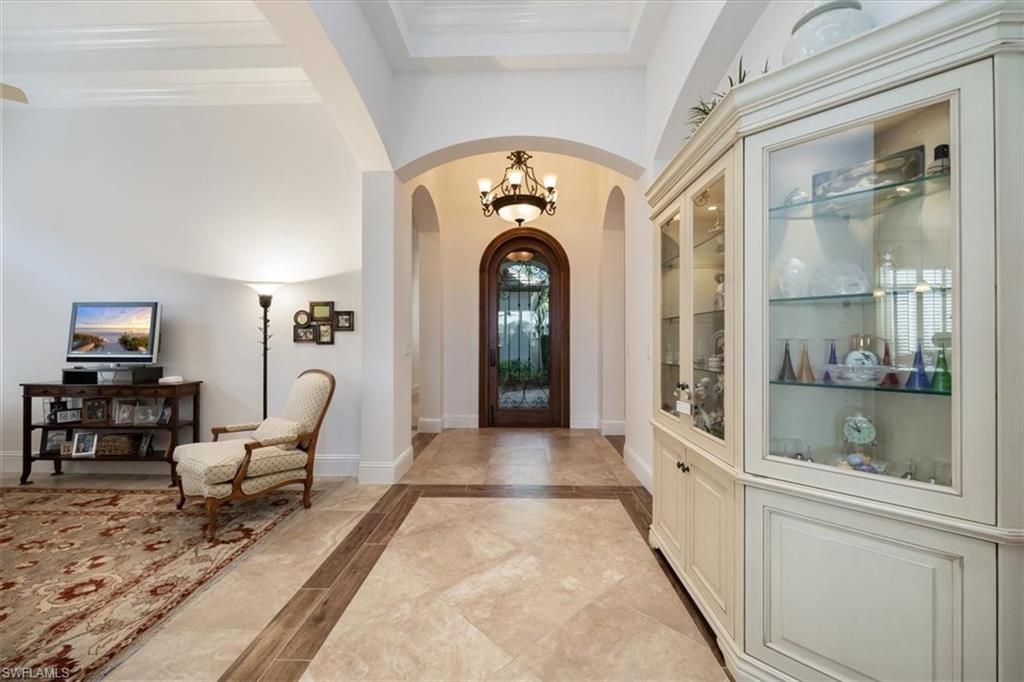 28614 La Caille DR
