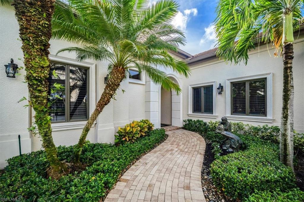 28614 La Caille DR