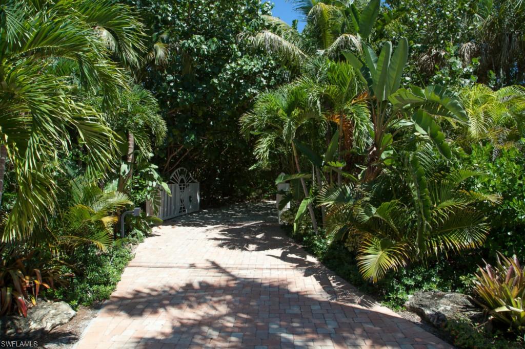 METES AND BOUNDS - Residential