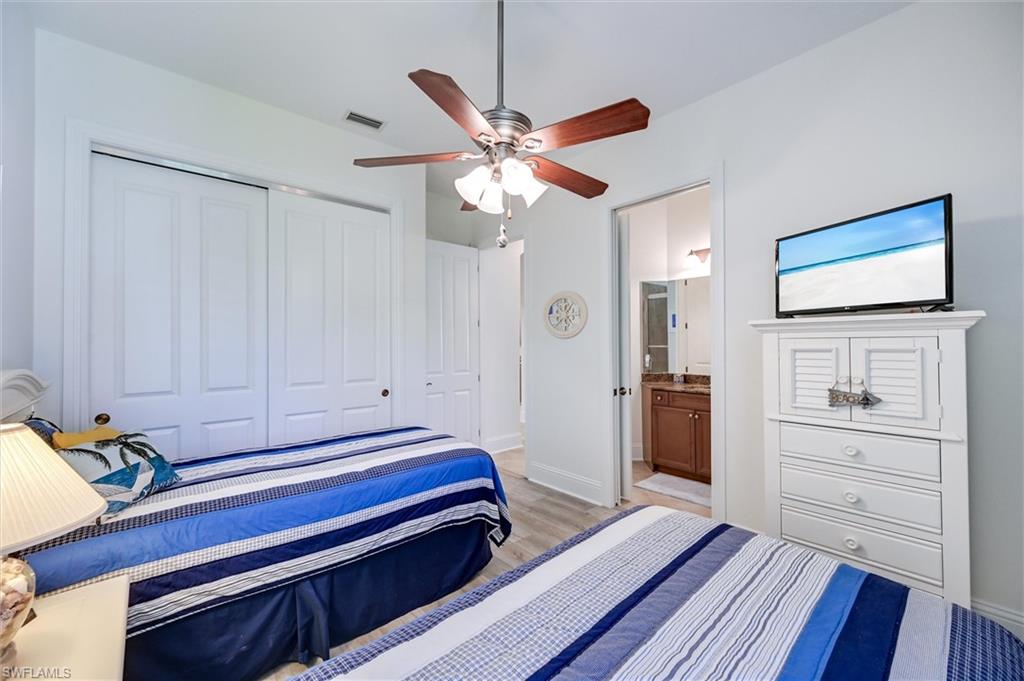 MOORGATE POINT - Residential