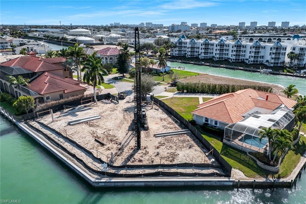 MARCO ISLAND - Residential