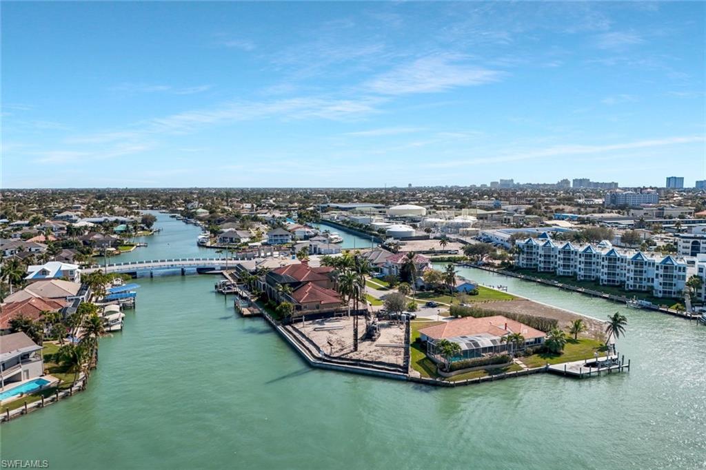 MARCO ISLAND - Residential