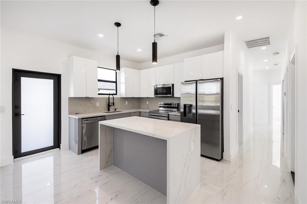 LEHIGH ACRES - Residential