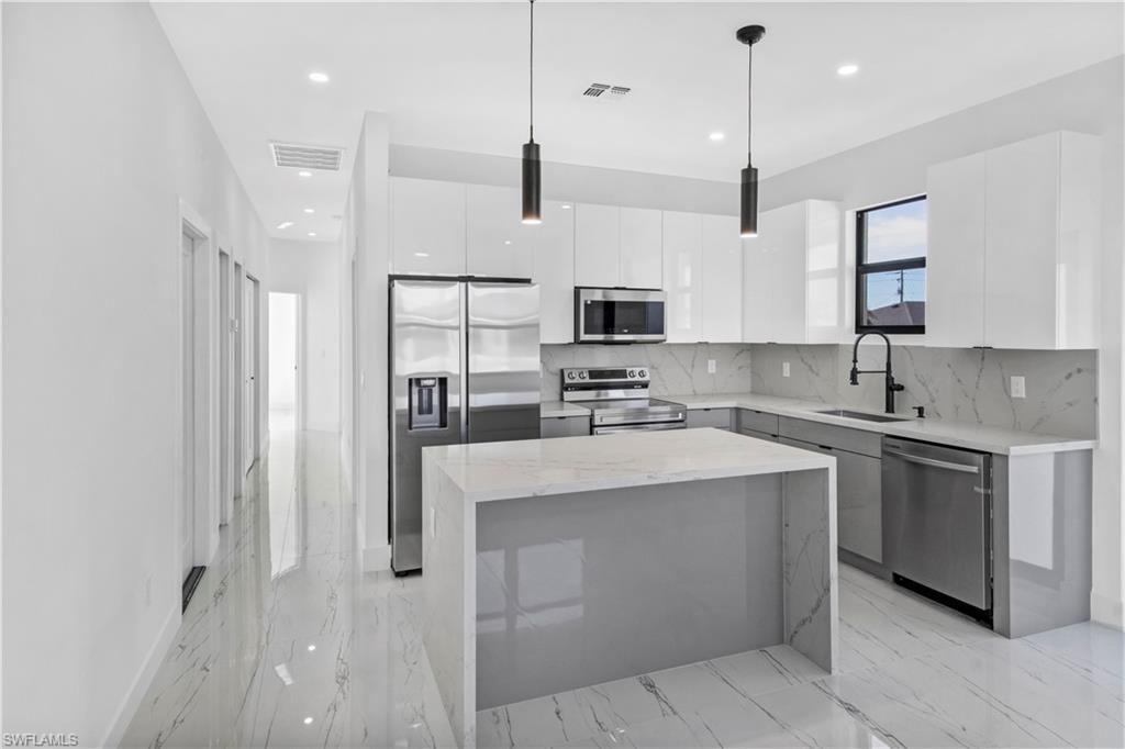 LEHIGH ACRES - Residential