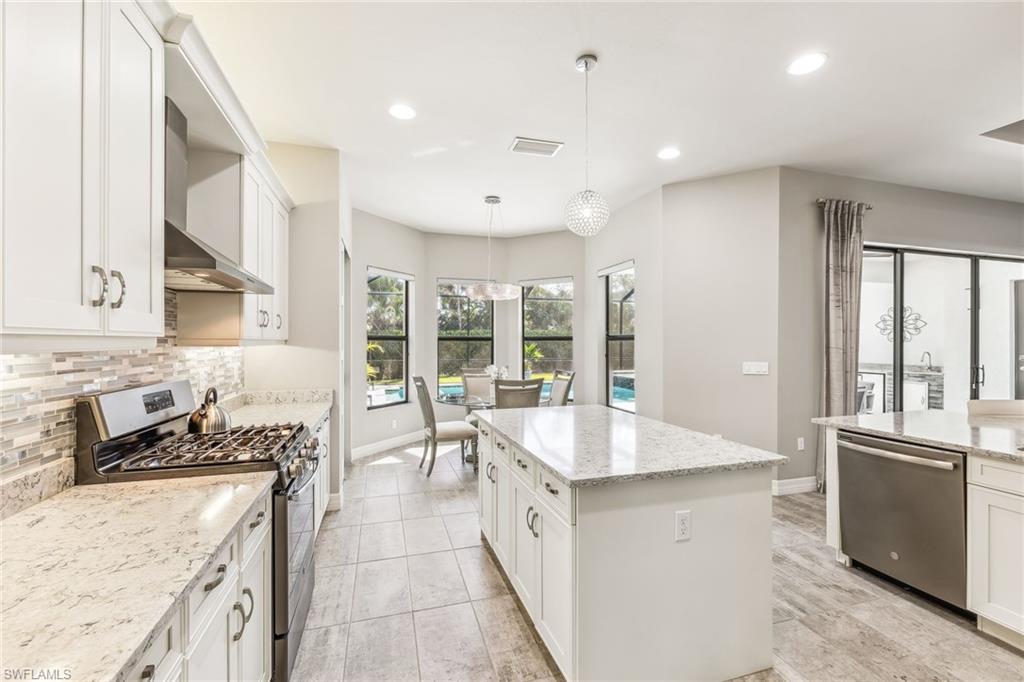 4641 Azalea DR