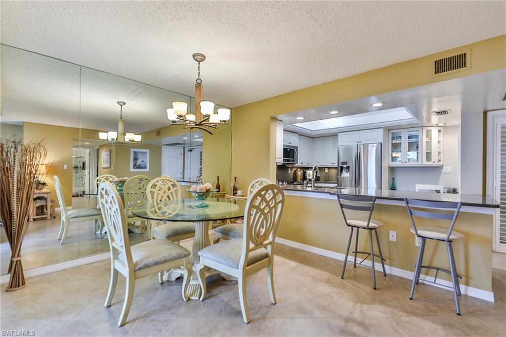 SANDARAC CONDO - Residential