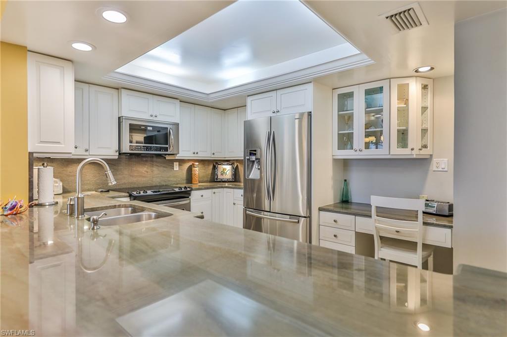 SANDARAC CONDO - Residential