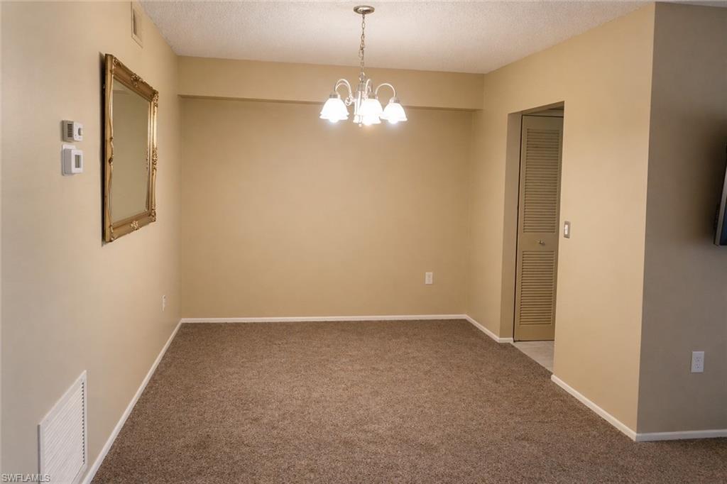 SEVEN LAKES - Residential