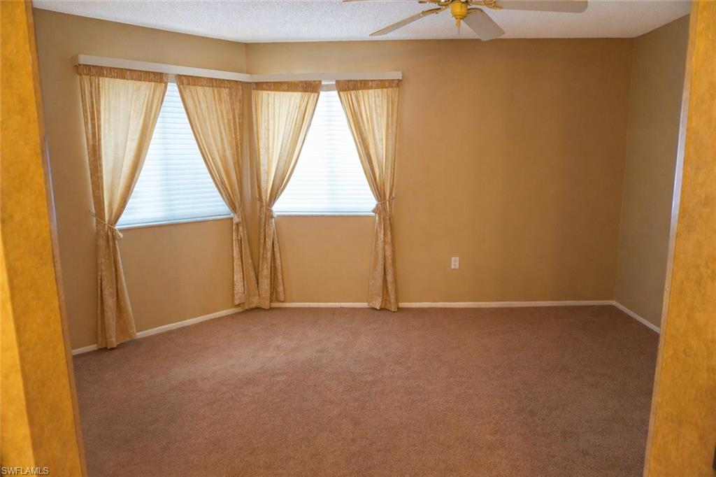 SEVEN LAKES - Residential