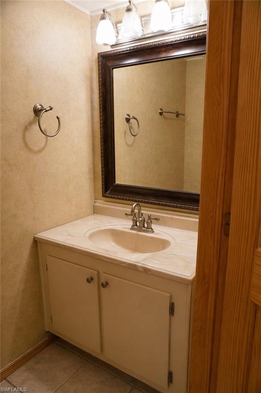 SEVEN LAKES - Residential