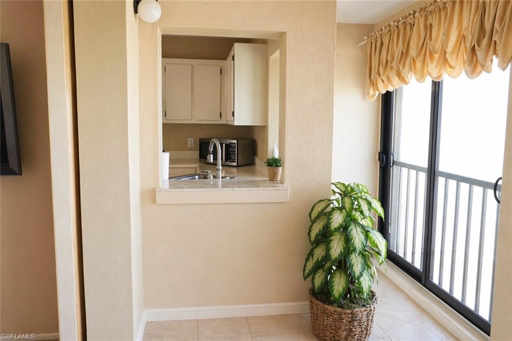 SEVEN LAKES - Residential