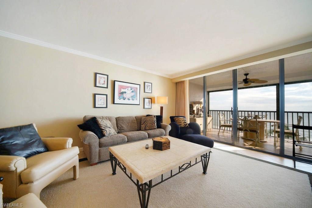 CAPER BEACH CLUB - Residential