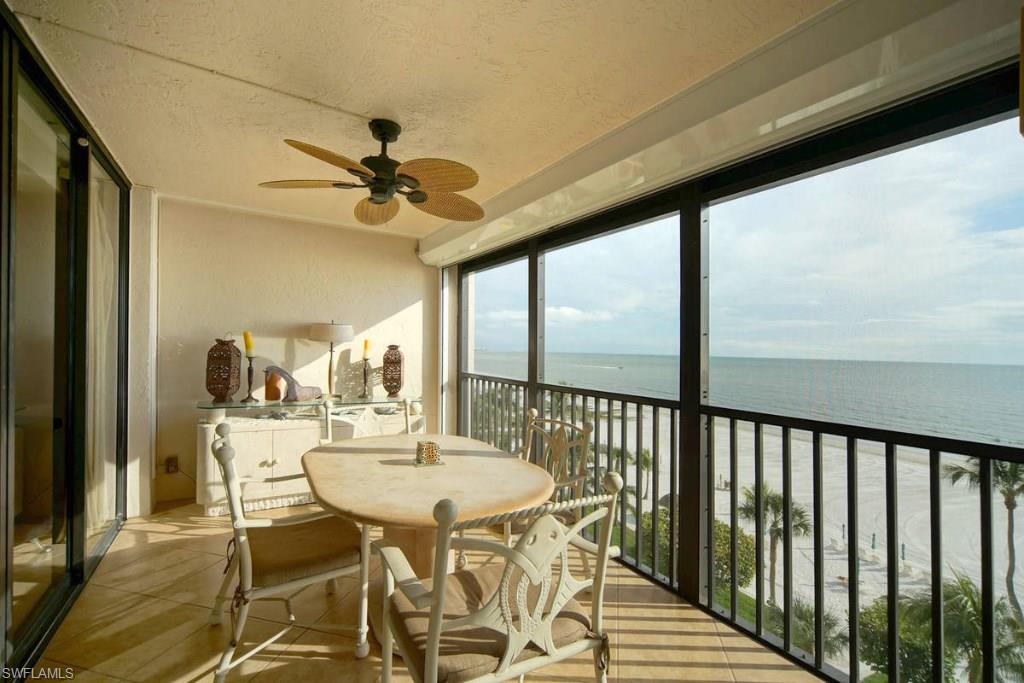 CAPER BEACH CLUB - Residential