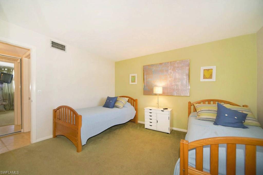 CAPER BEACH CLUB - Residential