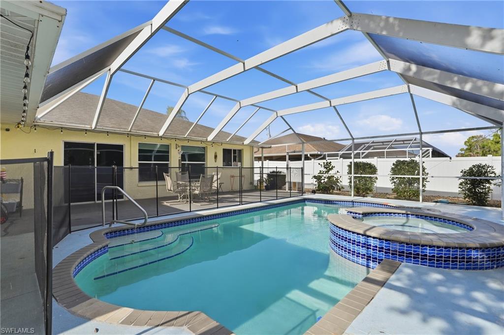 OAKWOOD - Residential