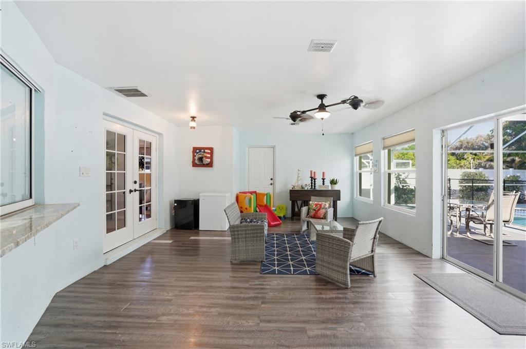 OAKWOOD - Residential