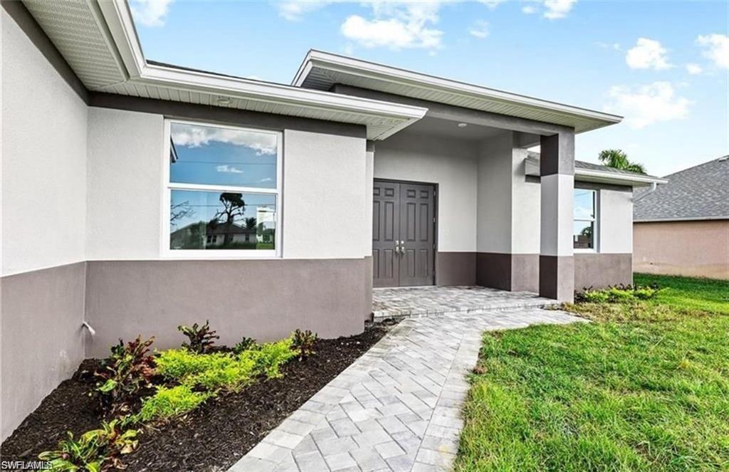 CAPE CORAL - Residential Lease